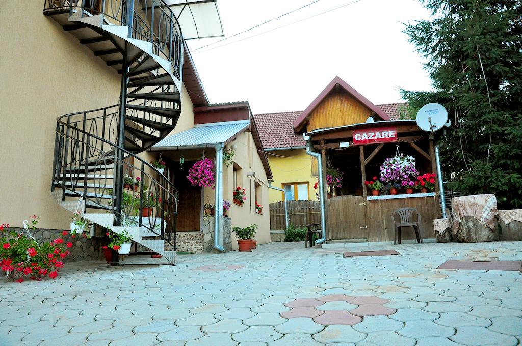 Casa Maria Hotel Gura Humorului Luaran gambar