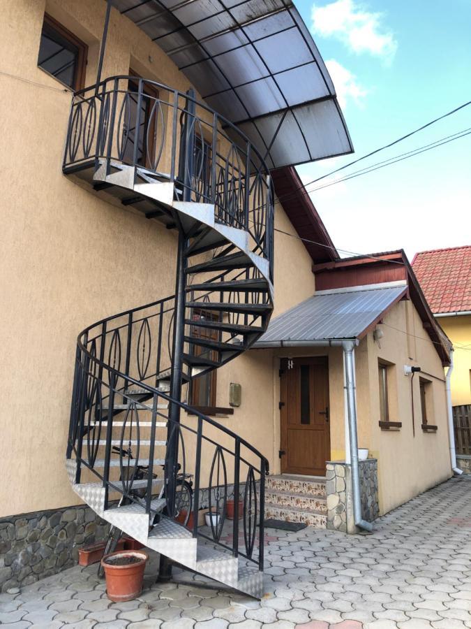 Casa Maria Hotel Gura Humorului Luaran gambar
